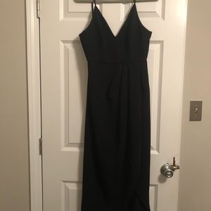 NWT size 6 black midi/gown from escape